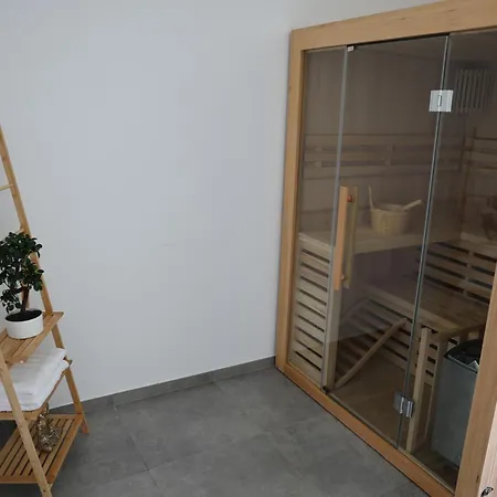 3 Bedrooms With Jacuzzi And Sauna Vila